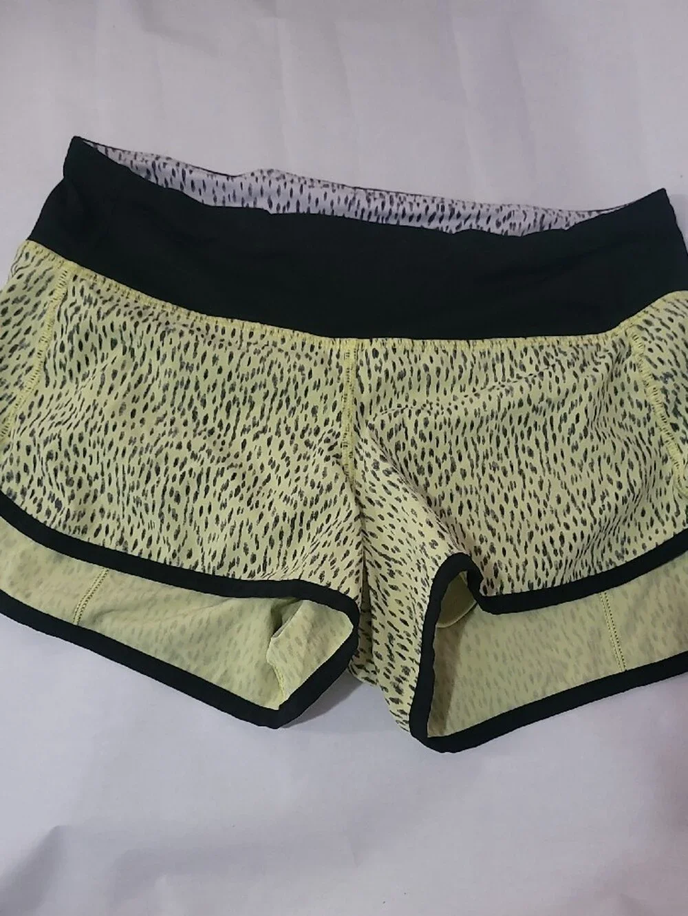 lululemon💎 athletica Neon Yellow & Black Run Shorts